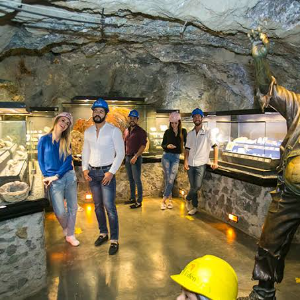 DEL SUBSUELO AL CIELO